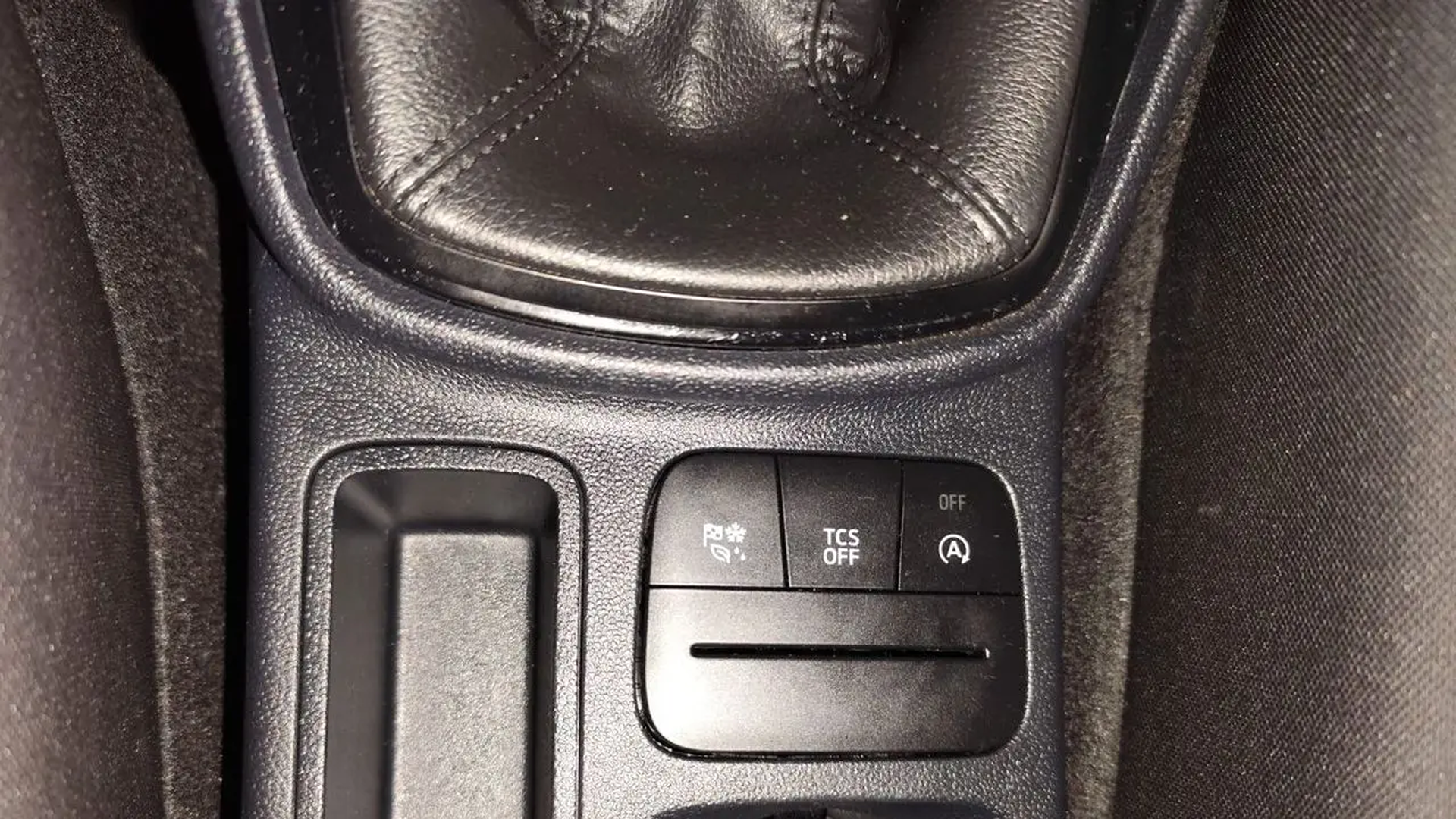 73b64c74-9bd8-4241-8432-16b7af6262fe